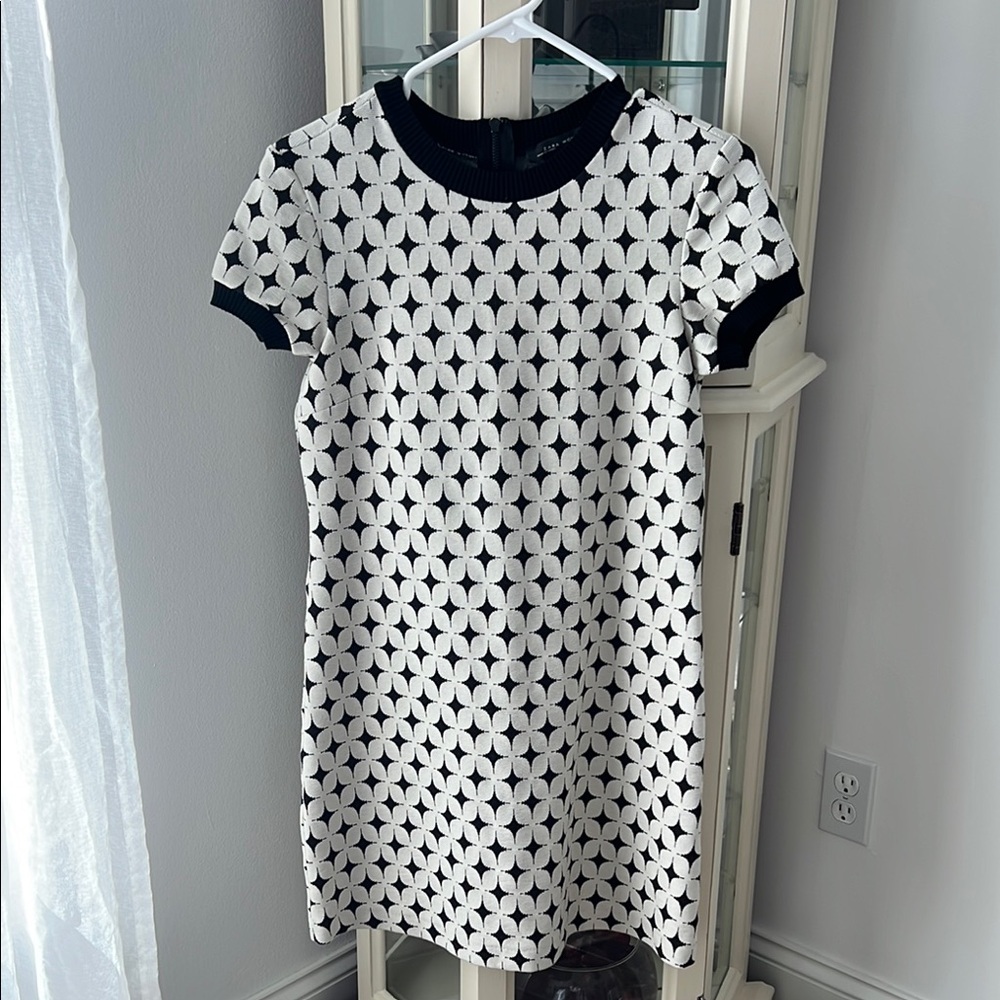 Black and White Patterned Women's Dress
